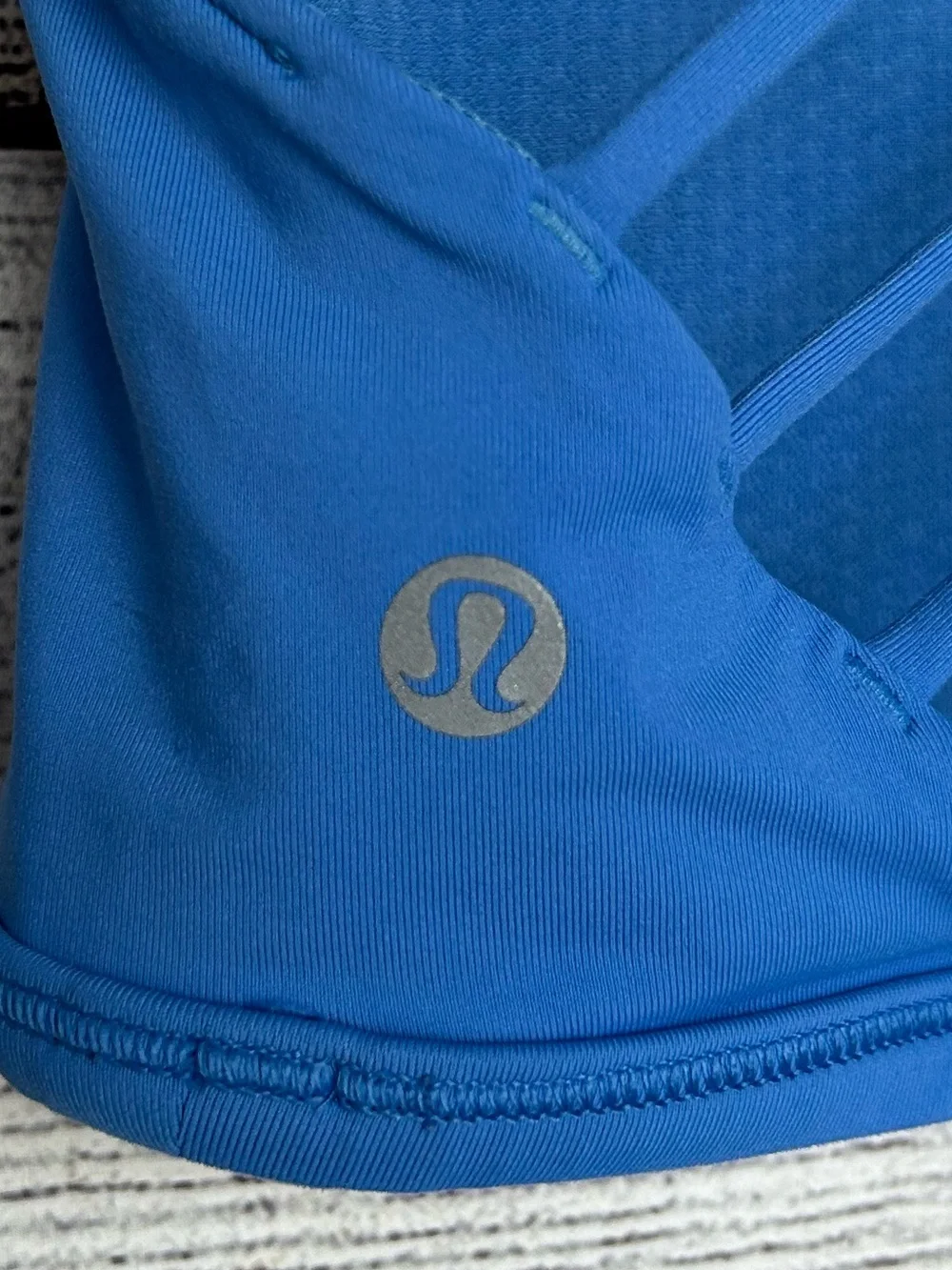Lululemon Free To Be Bra Wild in Porcelaine blue size 8